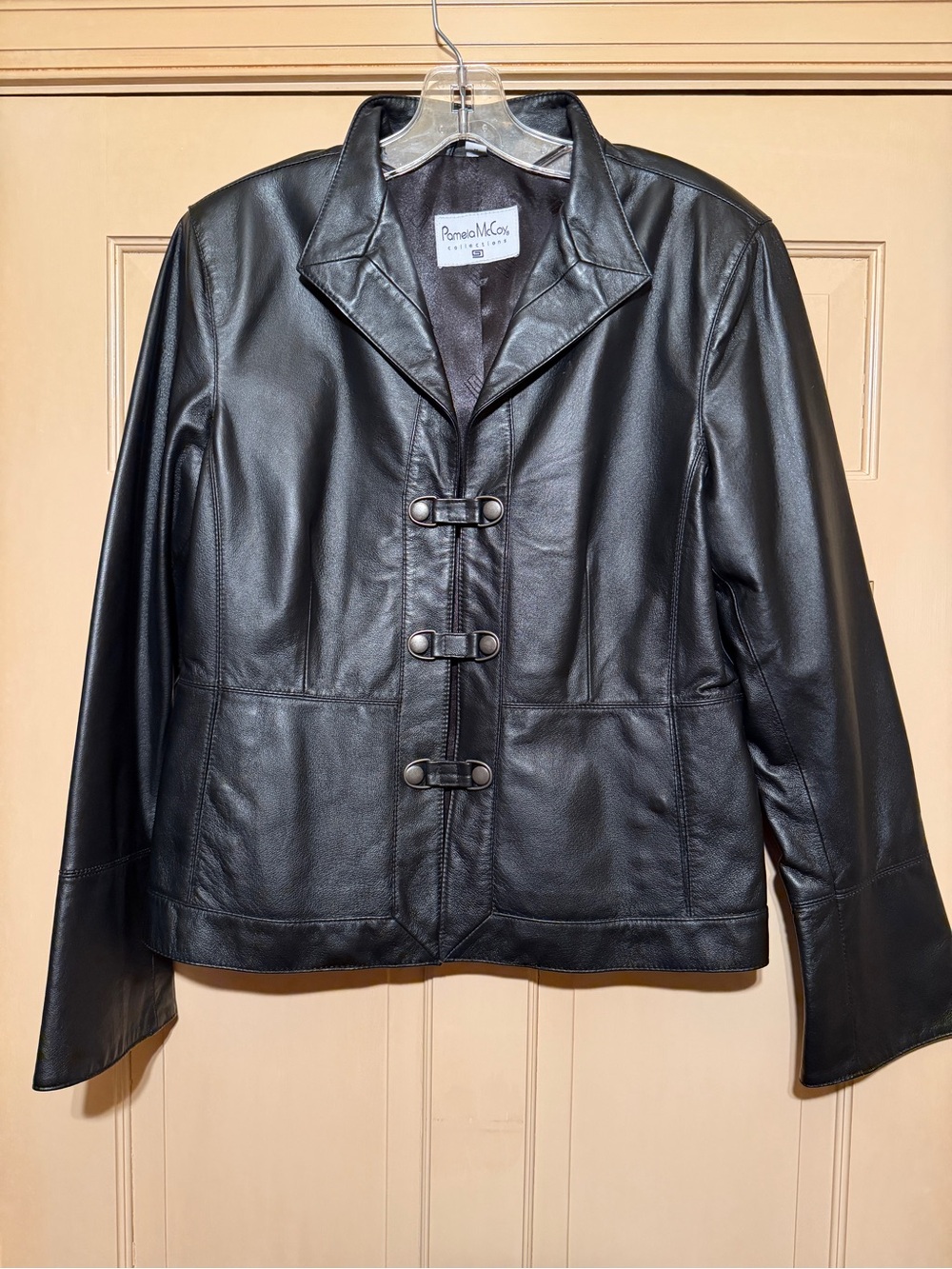 Pamela McCoy Collections Black Leather Jacket